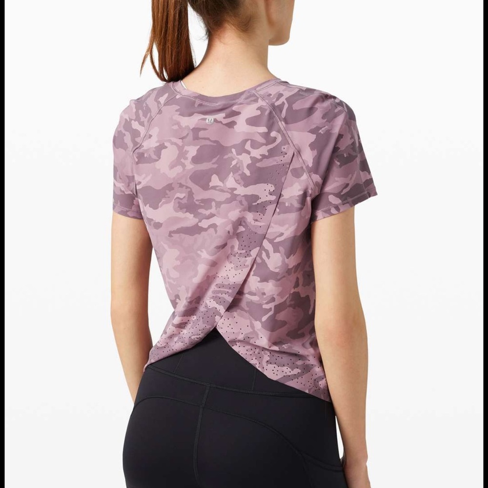 Lululemon Quick Pace Short Sleeve
Incognito Camo Pink Taupe Multi | Size 14